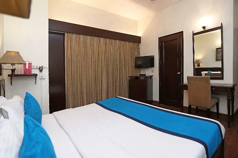 Super Oyo Collection O Hamilton Hotel Delhi